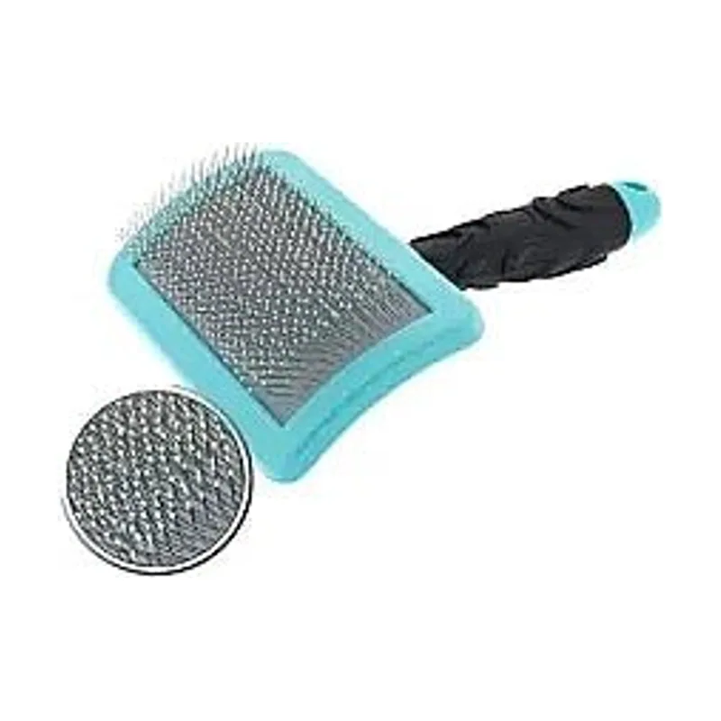 Freedog Carda con Púas Peluquería 1