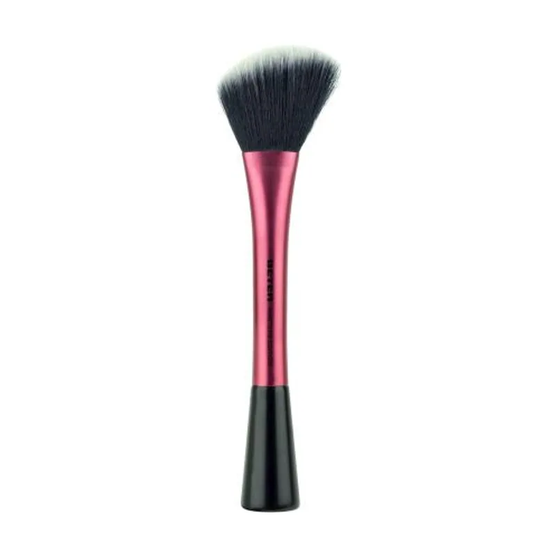 Beter Angled Blusher Brush. Masters Edition
