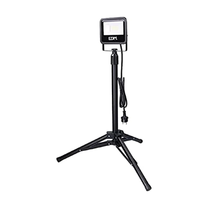 EDM Foco Proyector LED CON Tripode 30W 2370lm