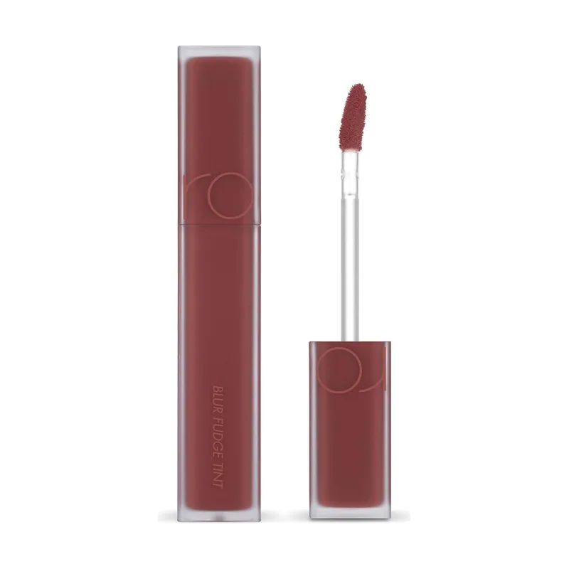 Rom&nd blur fudge tint