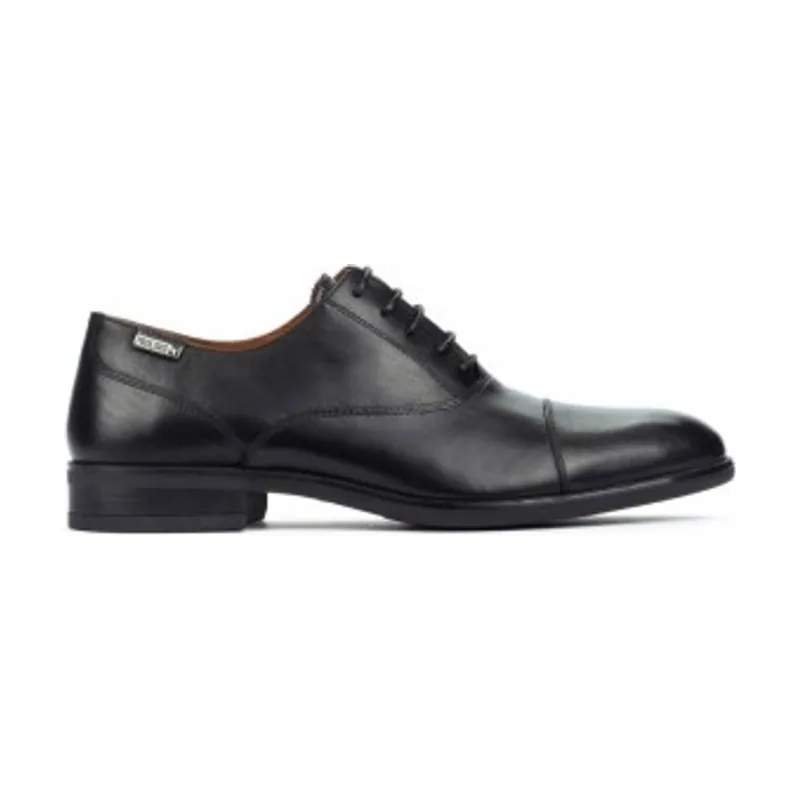 Pikolinos Mocasines de piel Bristol M7J-4184