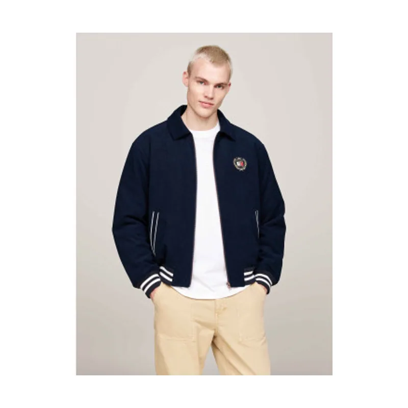 Tommy Jeans Chaqueta universitaria amplia de pana DM0DM19626