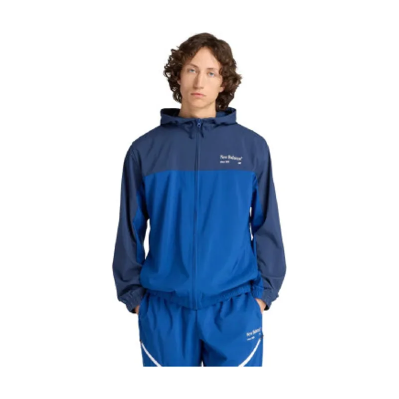 New Balance Chaqueta Reimagined Graphic MJ53527