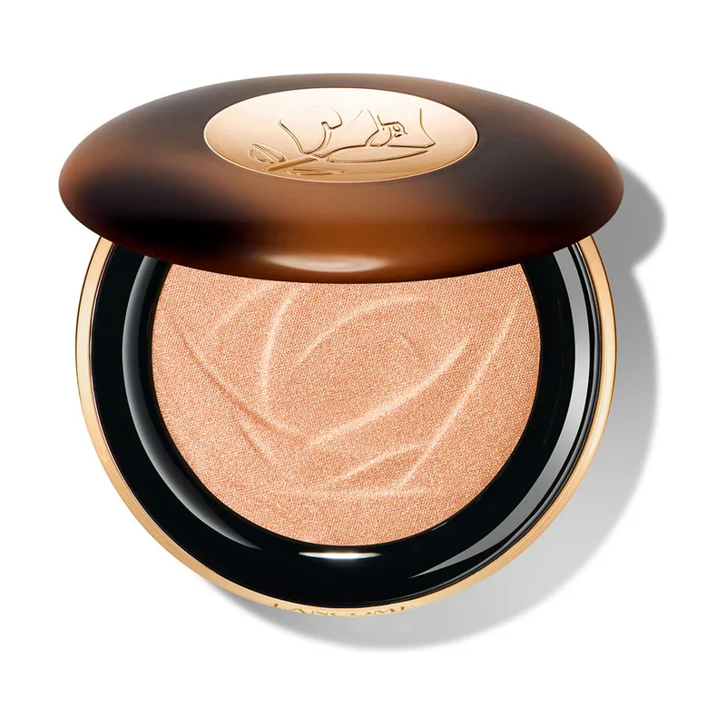 Lancôme TEINT IDOLE ULTRA WEAR SKIN TRANSFORMING iluminador brillo radiante #02