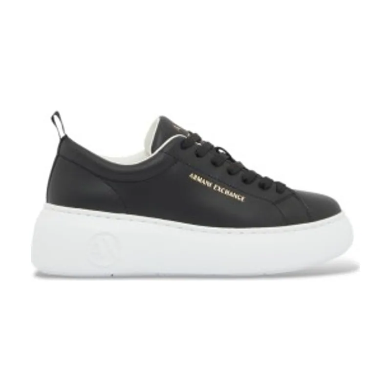 A|X Armani Exchange Zapatillas de piel lisa con suela gruesa y logo en relieve XW002790AF11912UC001