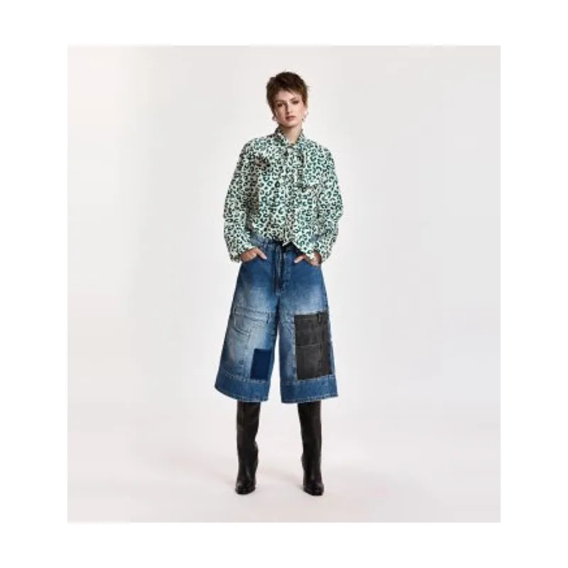 Essentiel Antwerp Jeans patchwork de dos paneles KEA