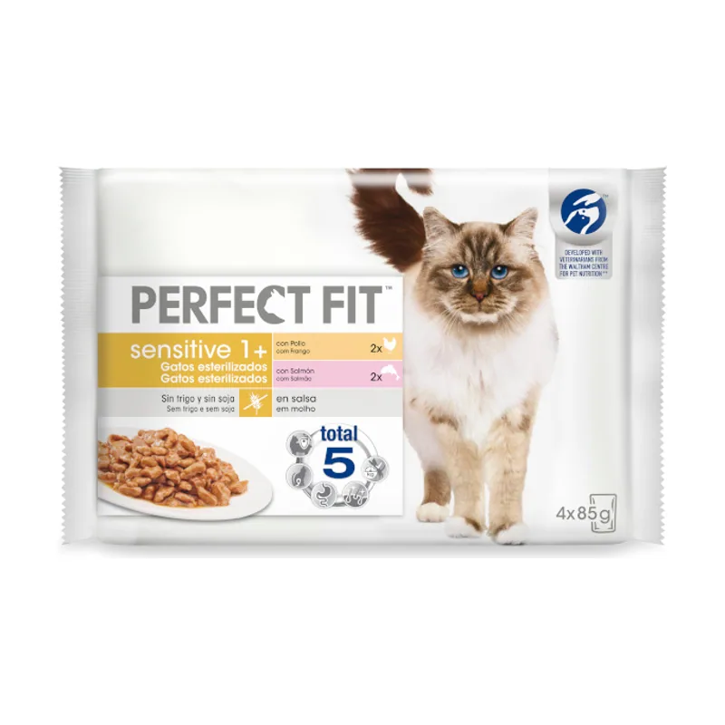 4 sobres x 85 g Adult Sensitive Sterelized Pollo y Salmón sobre en salsa