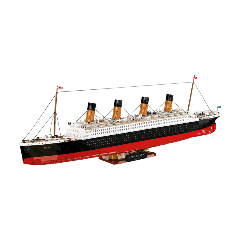 Cobi RMS Titanic 1:300