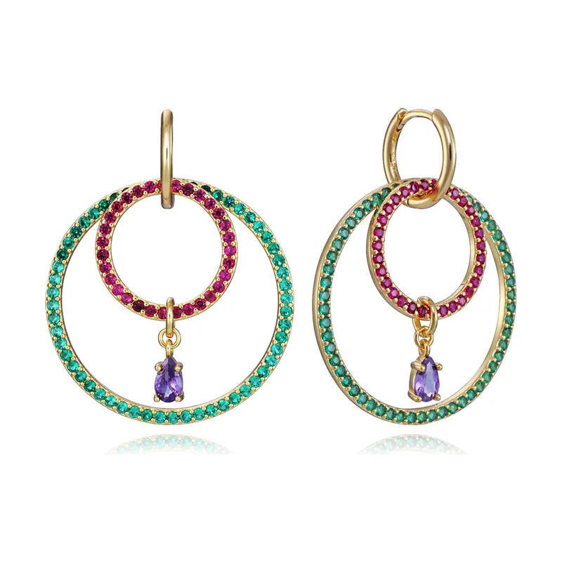 Pendientes Elegant de plata de ley con baño de oro y dos aros de diferentes tamaños con circonitas 13167E100-39