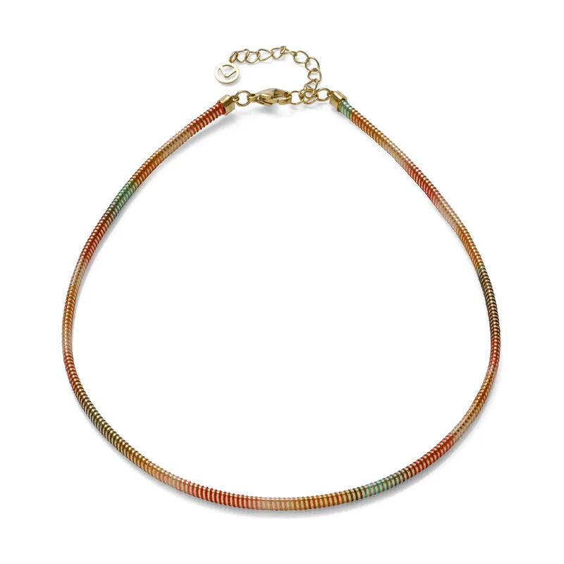 Collar de acero Ip dorado tubogas con cordón enroscado, colección Laura Escanes 14361C01017