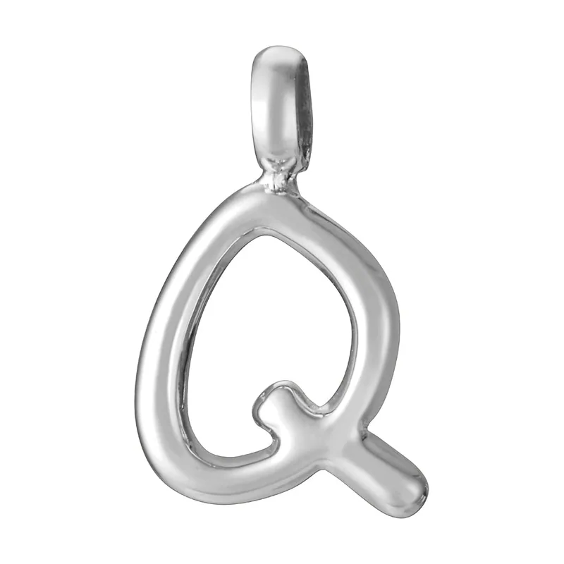 Colgante de acero letra Q para collar. Elegante, versátil y con un acabado actual para llevar tu inicial con estilo 15212M01000Q