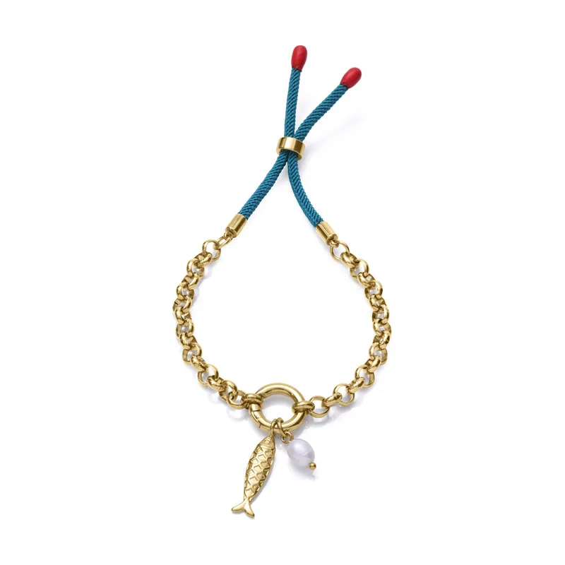 Pulsera en acero IP dorado con perla natural y cordón verde. Largo máximo 26 cm 14362P01012