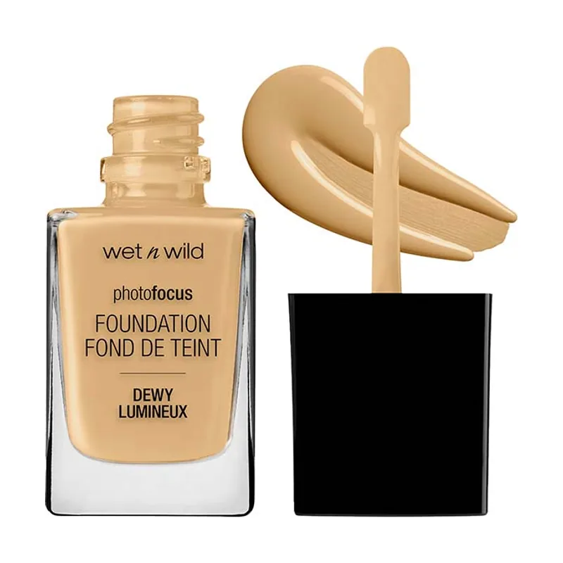 Photo Focus Dewy Foundation Golden Beige