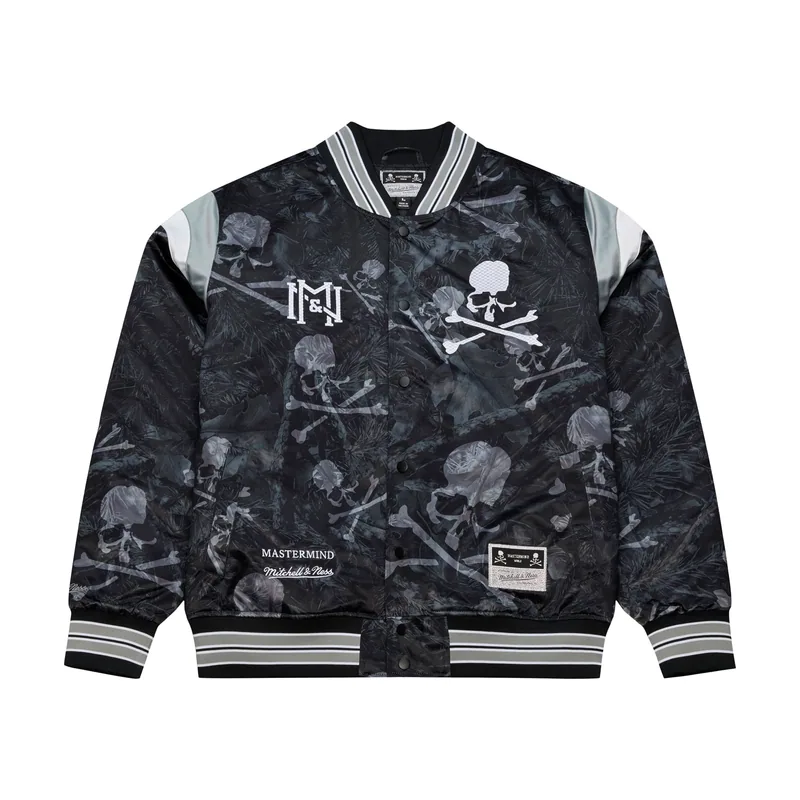 X Mastermind Chaqueta de raso estampada para hombre