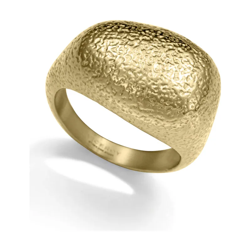 Anillo de acero Ip dorado, volumen con textura, colección Laura Escanes 14459A01612