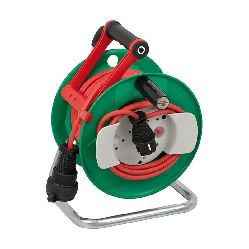 25m AT-N05V3V3-F 3G1,5 1AC outlets