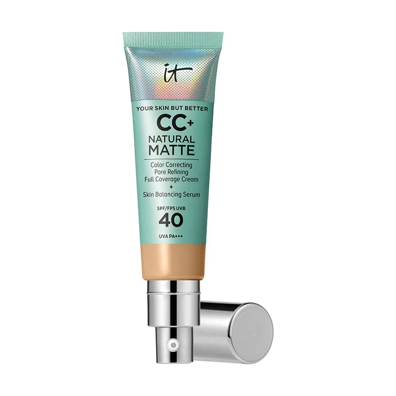 It Cosmetics CC+ NATURAL MATTE base de maquillaje en crema SPF40 #Medium tan