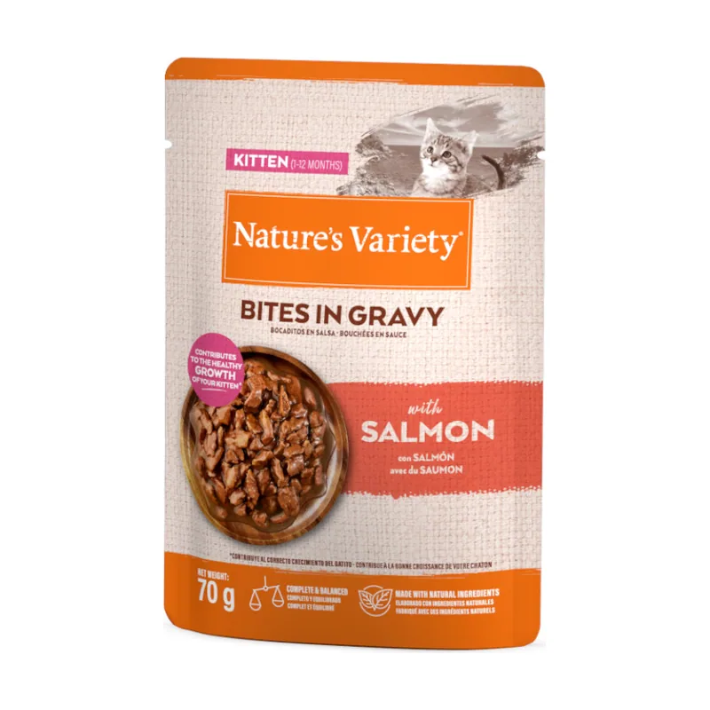 Nature's Variety 70 g Kitten Bocaditos de Salmon Sobre en Salsa