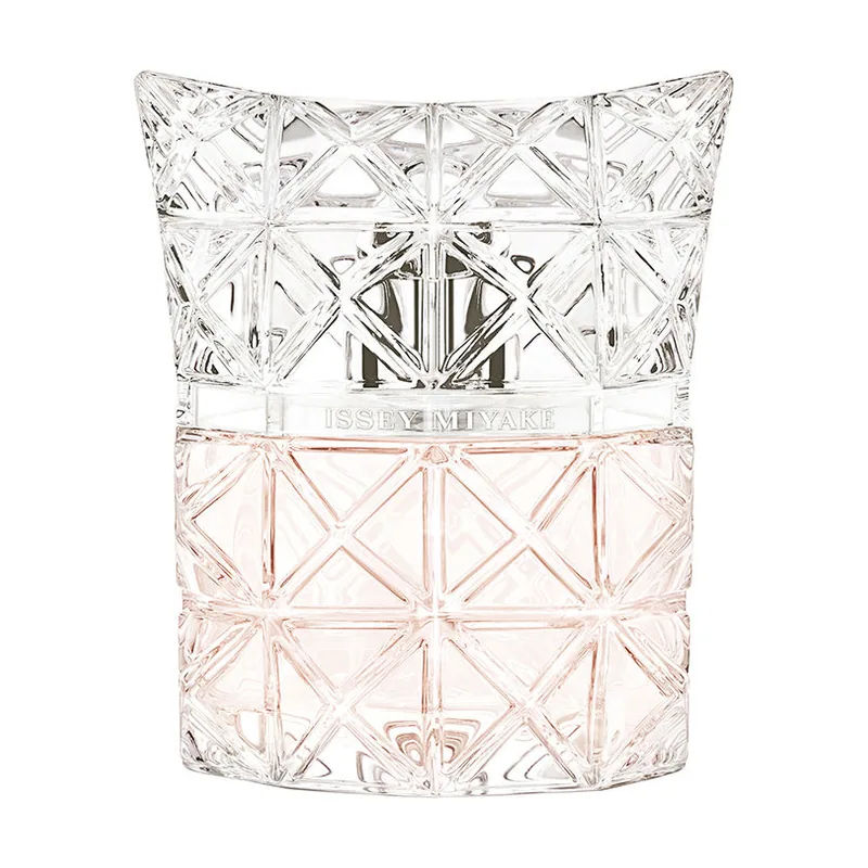 Issey Miyake LUMIÈRE D’ISSEY eau de parfum vaporizador