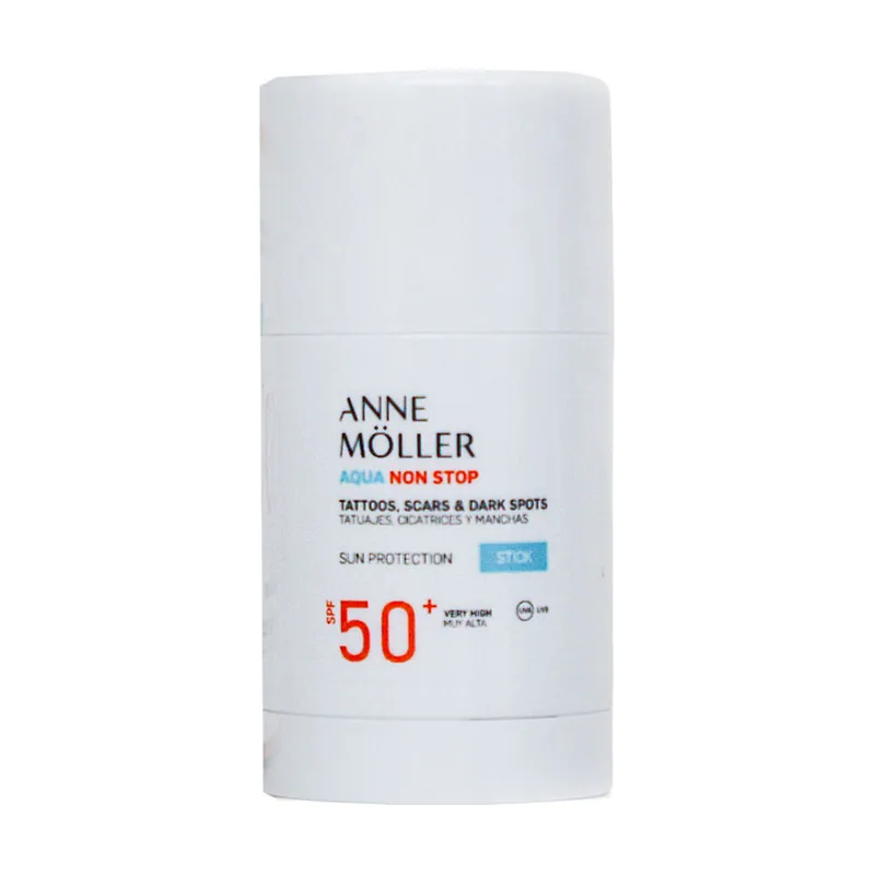 Anne Möller AQUA NON STOP tatuajes