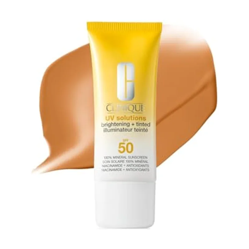 Clinique UV SOLUTIONS protector solar iluminador con SPF50 #Medium